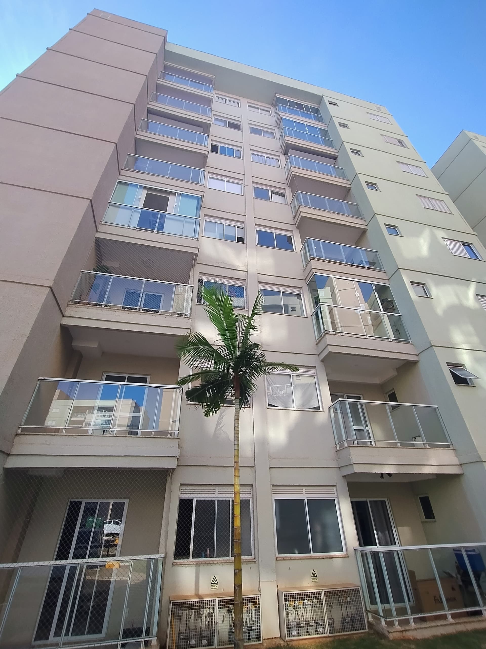 Fachada do Condomínio Grand Tropical em Ribeirão Preto